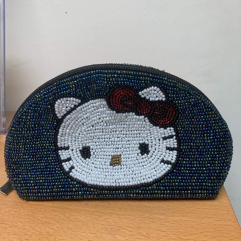 Hello kitty beaded accessories bag/makeup bag